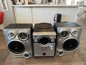 VINTAGE RCA (RS-2664) Stereo System/Speakers/Antenna With 5 CD Disc Changer - Picture 1 of 16