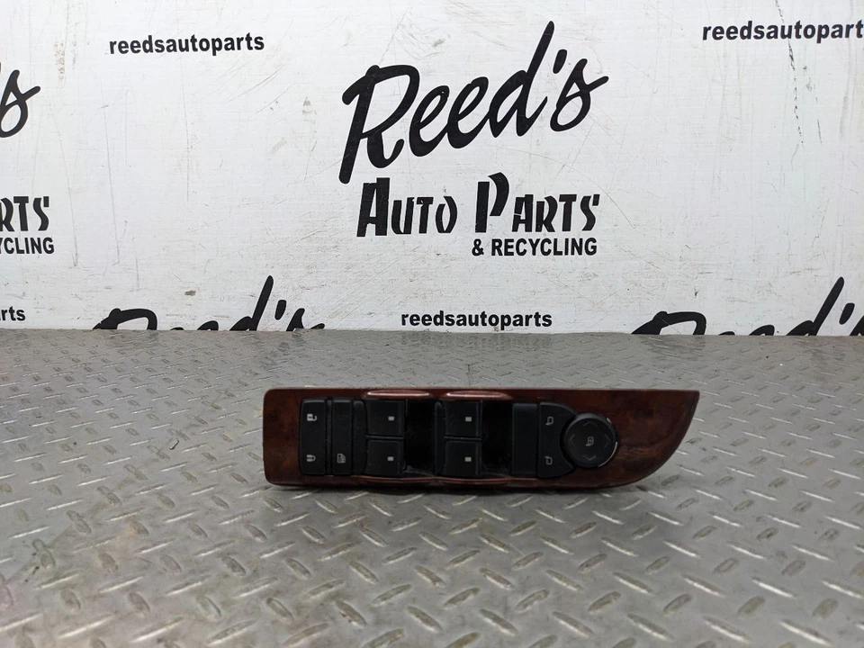 07-13 Interruptor de ventana suburbano Chevy Tahoe OEM Drivers lado izquierdo 1151398 Foto 1 de 4