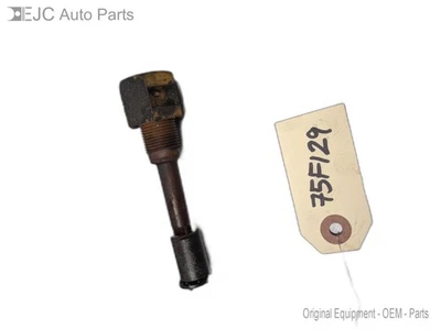 Low Oil Sending Unit For 00-04 Pontiac Bonneville  3.8 - Image 1 of 4