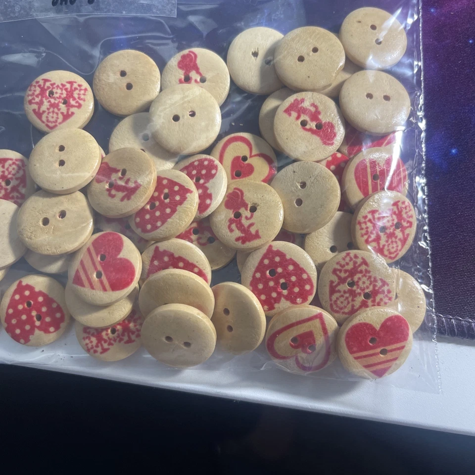 WOODEN 2 HOLE BUTTONS WITH VALENTINES DAY RED STAMPS      BAG  5 - Image 1 of 3