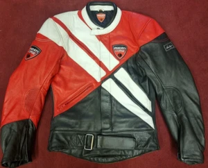 Ducati Corse Lederjacke Rot Schwarz Motorrad Jacke Gr. 50 - Picture 1 of 6