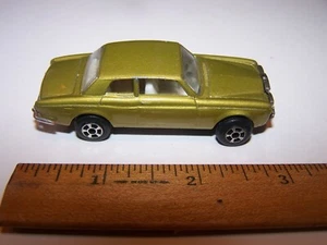 Vintage PLAYART Hong Kong 1/64 Rolls Royce Silver Shadow - Gold - Picture 1 of 6