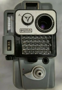 CAMERA VINTAGE EUMIG 8mm SERVOMATIC made in Austria con scatola cuoio collezione - Foto 1 di 7