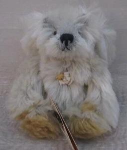 LE Alpaka Künstlerbär "Casey" von Mary J. Kolar von Pochung Mountain Bears 9 Zoll - Bild 1 von 7
