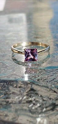 Alexandrite Labcreated Princess Cut Solitaire Ring 10kt Solid Yellow Gold  - Image 1 of 4