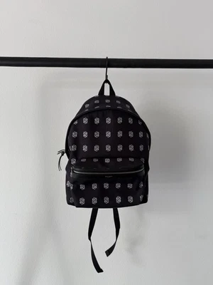 Mochila Saint Laurent Paris SS15 Psych Rock Bandana Paisley Hedi Slimane Foto 1 de 4