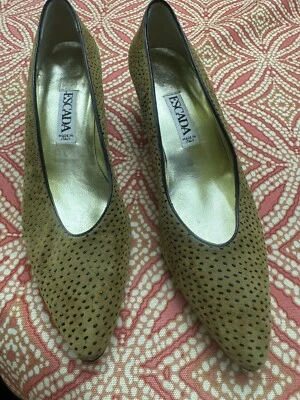 Escada Vintage tan brown  animal  Suede Classic Pumps Heels Size 7AA - Image 1 of 4