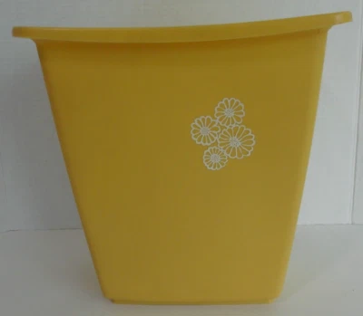 De colección Rubbermaid Cosecha Oro Amarillo Cesta 2952 Con Emblema Flor 10.5" Foto 1 de 4