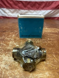 NOS GM Chevy Universal Joint Kit U-Joint #3955571 Made In USA - Bild 1 von 21