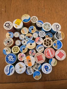 46 carretes abrigos de hilo de coser vintage-cantante-talon-clarks artesanal - Imagen 1 de 3