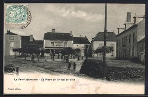 CPA La Ferté-sur-Amance, La Place de l´Hôtel de Ville 1904 - Picture 1 of 2