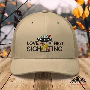 Taco Love at First Sighting Alien Trucker Mütze für Männer Frauen - Bild 1 von 27