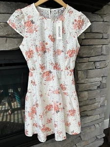 Neu mit Etikett Minuet Gr. S Fit Flare Stickerei weiß orange Blumenmuster hinten offen Sommerkleid - Bild 1 von 7