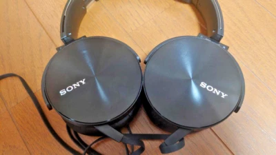 Used Sony MDR-XB950 wired headphones GOOD CONDITION Black or Gray - Image 1 of 4
