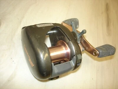 Carrete de pesca Mitchell Copperhead 300 Baitcasting 3 rodamientos de bolas FUNCIONA Foto 1 de 4