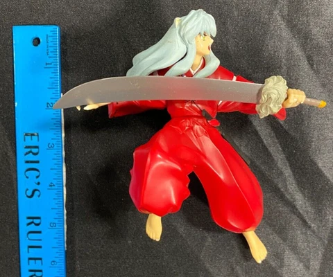 VINTAGE TOYNAMI INUYASHA 'INUYASHA W/ TETSUSAIGA SWORD' FIGURE! GOOD COND! (NM) Cover