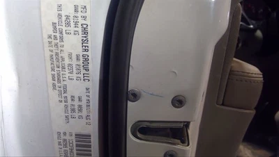 Conjunto de válvula de acelerador de cuerpo de acelerador 2 puertas 1,4 L para FIAT 500 153986 12-17 Foto 1 de 4