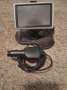 Garmin Nuvi 1300 LM GPS Lifetime Maps Navigation TESTED WORKS - Picture 1 of 4