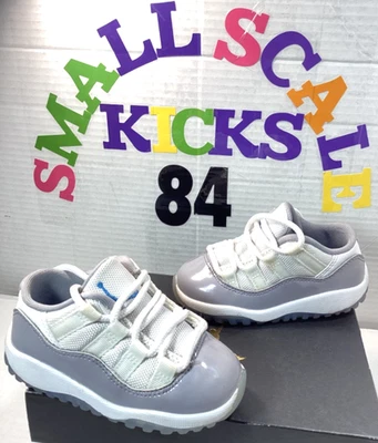 Nike Air Jordan Retro 11 Gris Cemento Bajo Niño Talla 7C Foto 1 de 4