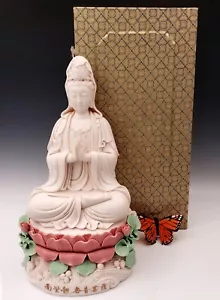 Estatua de porcelana bisque budista Kannon GuanYin Gwaneum con estuche de presentación - Imagen 1 de 24
