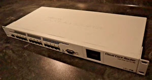 Router MikroTik Cloud Core - router CCR1016-12S-1S+ - 12-portowy przełącznik - Zdjęcie 1 z 9