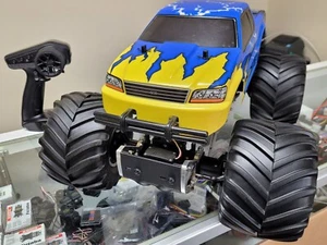 Tamiya 1/10 R/C TXT-1 Monster Xtreme 4x4 Truck Motor Servo Spektrum Transmitter - Picture 1 of 24