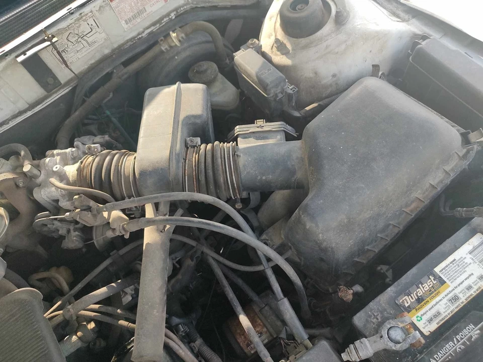 Aspirador de ar 97 98 99 TOYOTA AVALON - Imagem 1 de 1