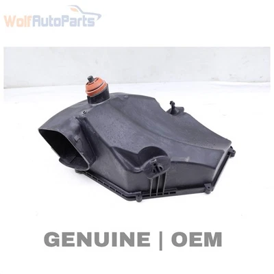 BMW M550I XDRIVE G30 4.4L - Right Engine AIR Filter BOX / Housing - Lower HALF - Image 1 of 4