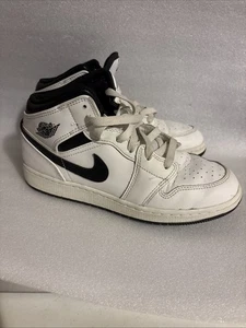 Größe 6Y Nike Jordan 1 Mid Reverse Panda DQ8423-132 - Bild 1 von 9