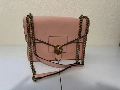 Bolso de Mano Anne Klein - Icónico Cierre Cabeza de León Dorado, Correa de Cadena Foto 1 de 4