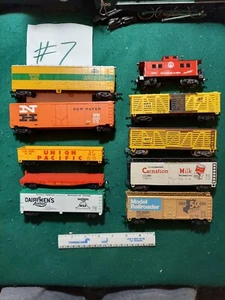 1O HO TRAIN CARS LOT#7 - Picture 1 of 4