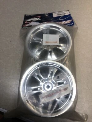 Proline Velocity six wheel chrome fits T & E Maxx front or rear No. 2657-01 - Image 1 of 3