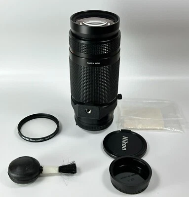 Nikon AF Nikkor 75-300mm f/4.5~5.6 Zoom Auto Focus Lens with Both Caps Extras - Image 1 of 4