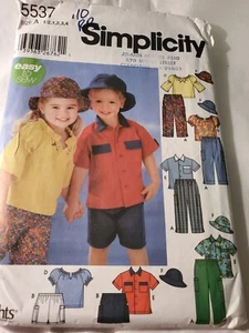 Simplicity Toddlers Shorts Pants Shirt Pullover Sizes 1/2 1 2 3 4 Hat in 3 Sizes - Picture 1 of 2