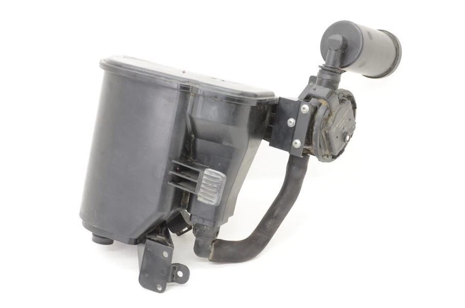 2012-2019 BMW 640I Gran Coupe Fuel Vapor Evaporation Canister 16137333301 - Image 1 of 4