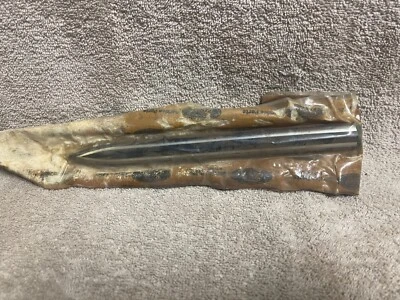 NOS FORD D9AZ-16003-AA 1979-86 LTD CROWN VICTORIA PUNTA GUARDABARROS DELANTERO VINILO NEGRO Foto 1 de 4