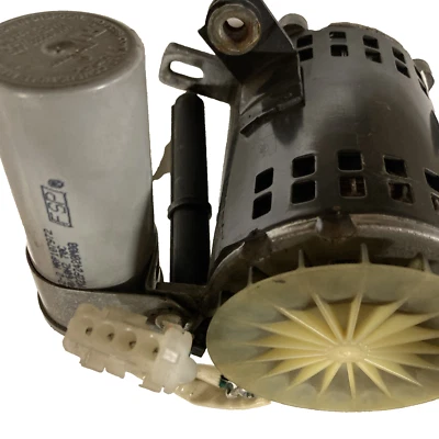 Motor de bomba de drenaje 8054968 - Maytag, lavadora Whirlpool (con condensador, sin bomba) Foto 1 de 4