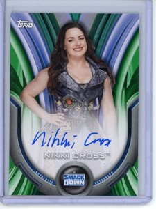 2020 Topps WWE Womens Division Roster Green On Card Auto Nikki Cross #/75