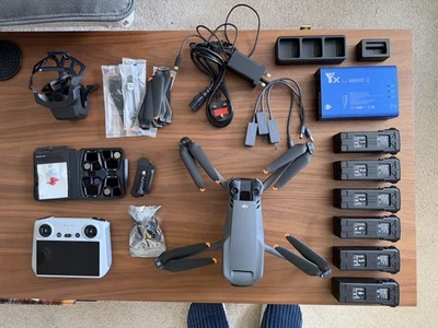 DJI Mavic 3 Pro FMC + 6 Bats + Pro Acc. – Business Used, Excellent Condition - Image 1 of 4