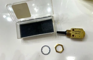 Clippard TV-4M Kipphebel 3 Positionen 4 Wege Ventil Neu im Karton - Bild 1 von 6