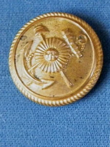Bb ARGENTINE NAVY Steamship UNIFORM BUTTON Medium 24mm. Gilt T W & W PARIS - Picture 1 of 2