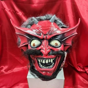 Iron Maiden - Number of the Beast Devil Mask - Trick or Treat Studios - Picture 1 of 11