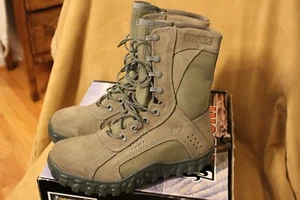 New Men's ROCKY 6108 S2V STEEL Toe Combat Boots Vibram Size 7.5M  - Picture 1 of 11