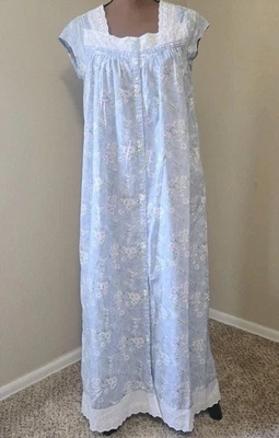 Lanz Of Salzburg Cotton Floral Hummingbird Nightgown Housecoat XS Cottage Lace - Image 1 of 4