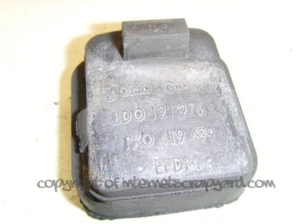 Audi A4 B5 1.9 TDI 94-01 radiator support rubber mount 8D0121276 - Picture 1 of 1