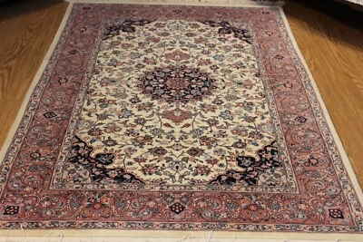 Fine Quality High Knots Per Square inch Handmade Natural WOOL 4' x 6' BEIGE RUG - Image 1 of 4