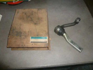1965 - 1968 Oldsmobile NOS Steering Idler Arm and Support - 386810 NOS - Picture 1 of 2