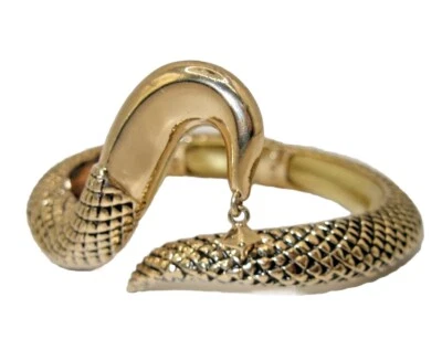 Brazalete con bisagras abrazadera serpiente tono dorado metal texturizado e imitación cuero forrado LEER Foto 1 de 4