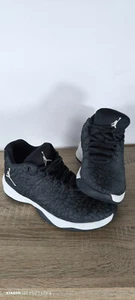 Nike air Jordan B FLY UK 5 EUR 38 BLack white trainers - Bild 1 von 12