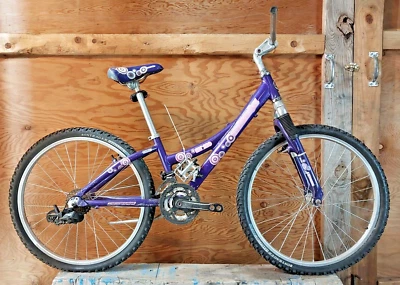 2010 Trek MT220 24" Kids MTB Bike Purple 21 Speed Triple Aluminum USA Shipping:) - Image 1 of 4